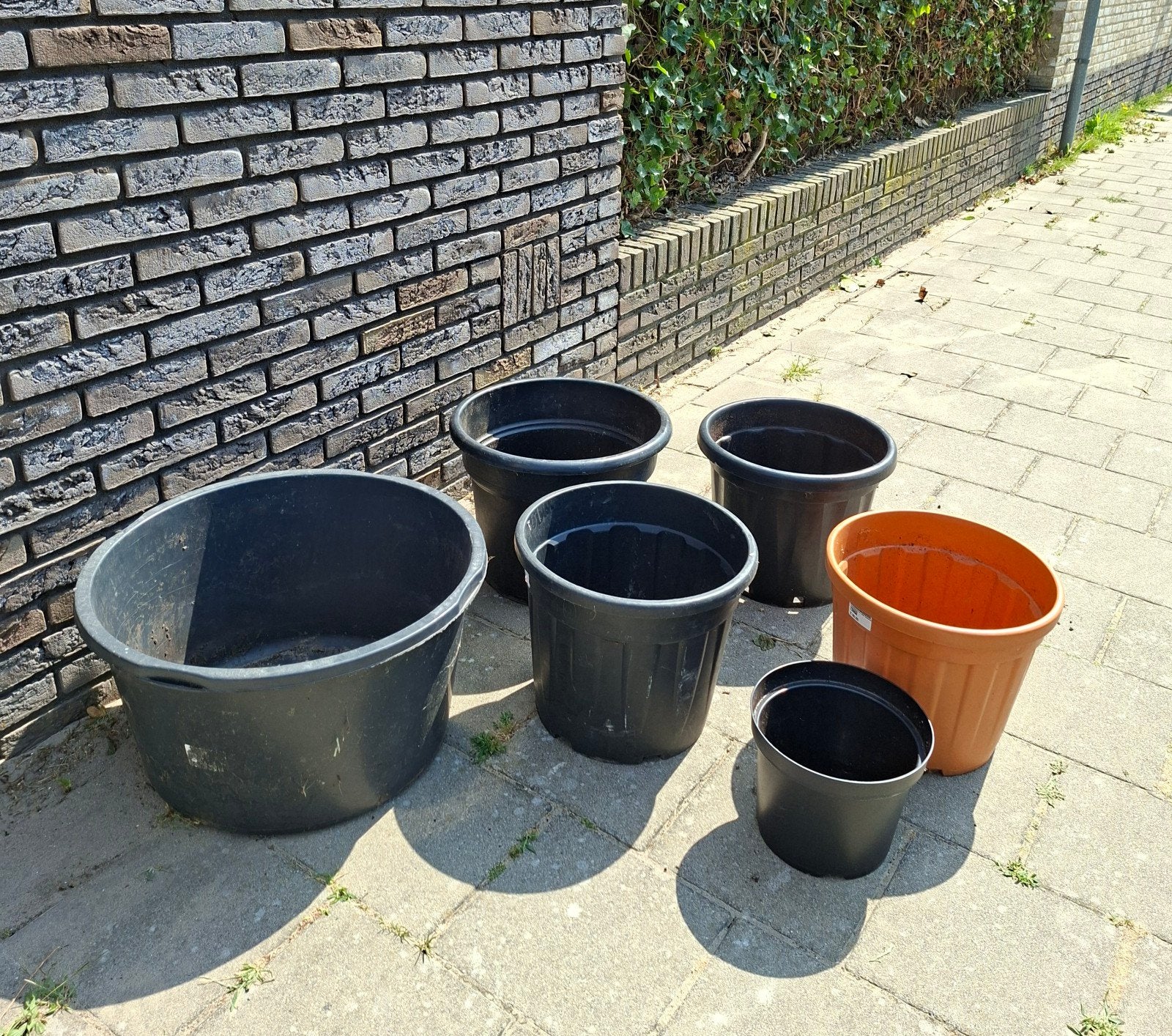 gratis, Tuin en Terras, Ophalen, Gebruikt, Rond, Kunststof