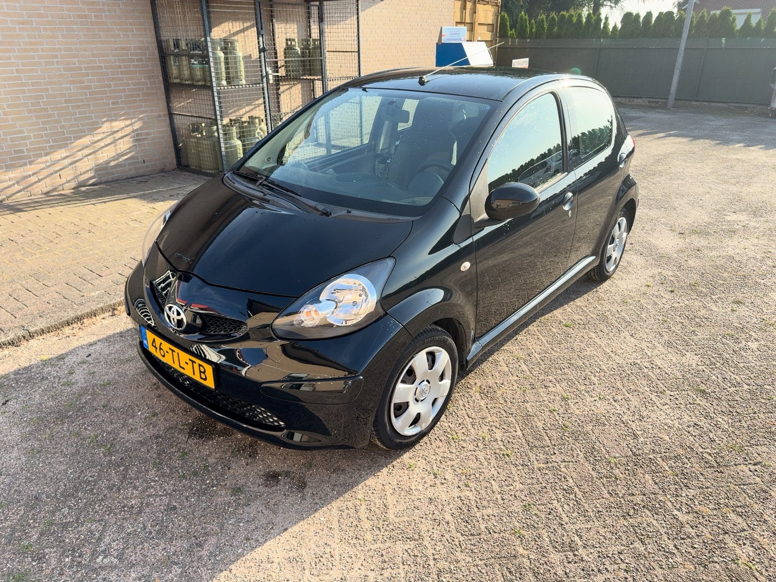 Toyota Aygo 1.0 12V Vvt-i 5DRS 2006 Zwart, Voorwielaandrijving, 4 stoelen, Origineel Nederlands, Handgeschakeld