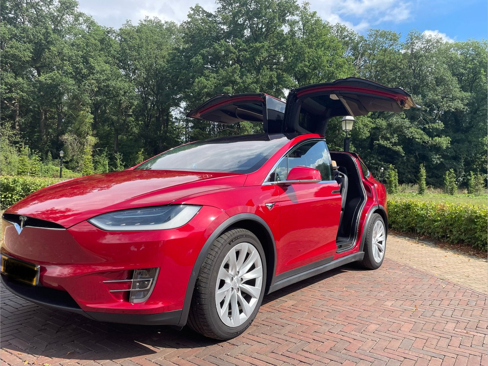 Tesla Model X 100D long range 2018 Rood, Automaat, Model X, Zwart, 7 stoelen