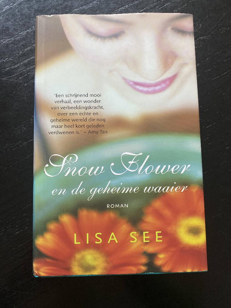 Lisa See Snowflower en de geheime waaier, Ophalen of Verzenden, Zo goed als nieuw, Lisa See