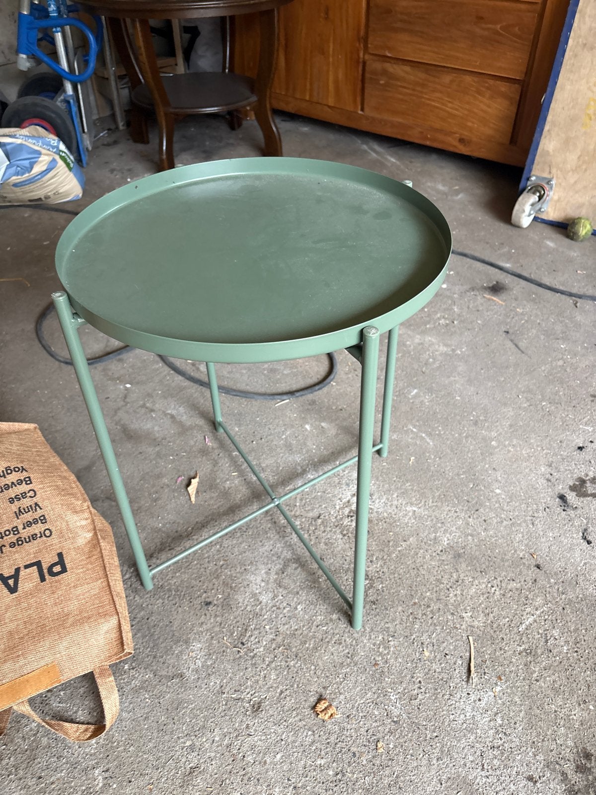 IKEA Gladom bijzettafel met afneembaar dienblad, Minder dan 55 cm, Gebruikt, Metaal of Aluminium, Rond