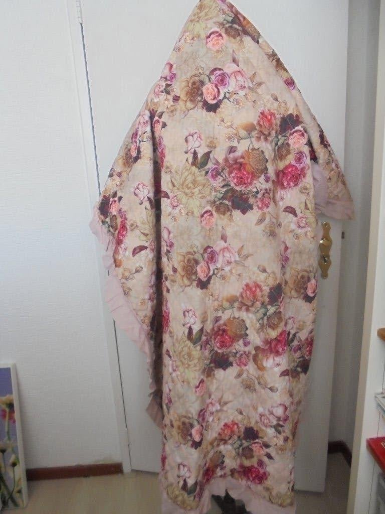 Schitterende rozen sprei rozen, Huis en Inrichting, Woonaccessoires | Plaids en Woondekens, Roze, Ophalen of Verzenden, Zo goed als nieuw