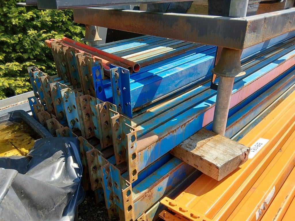Magazijn stelling 4m 4staanders en 30 liggers, Doe-het-zelf en Verbouw, Ophalen