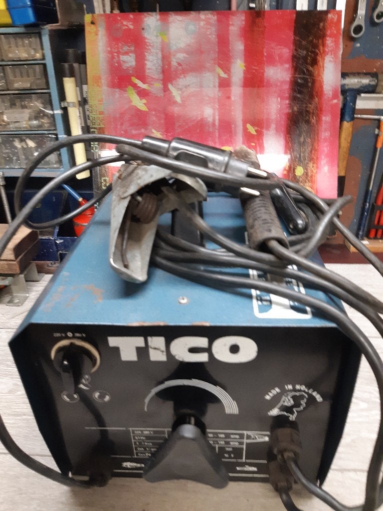 Lasapparaat TICO-160-H 40/140 A.220.V, Ophalen, Zo goed als nieuw, 150 tot 250 ampère, Elektroden