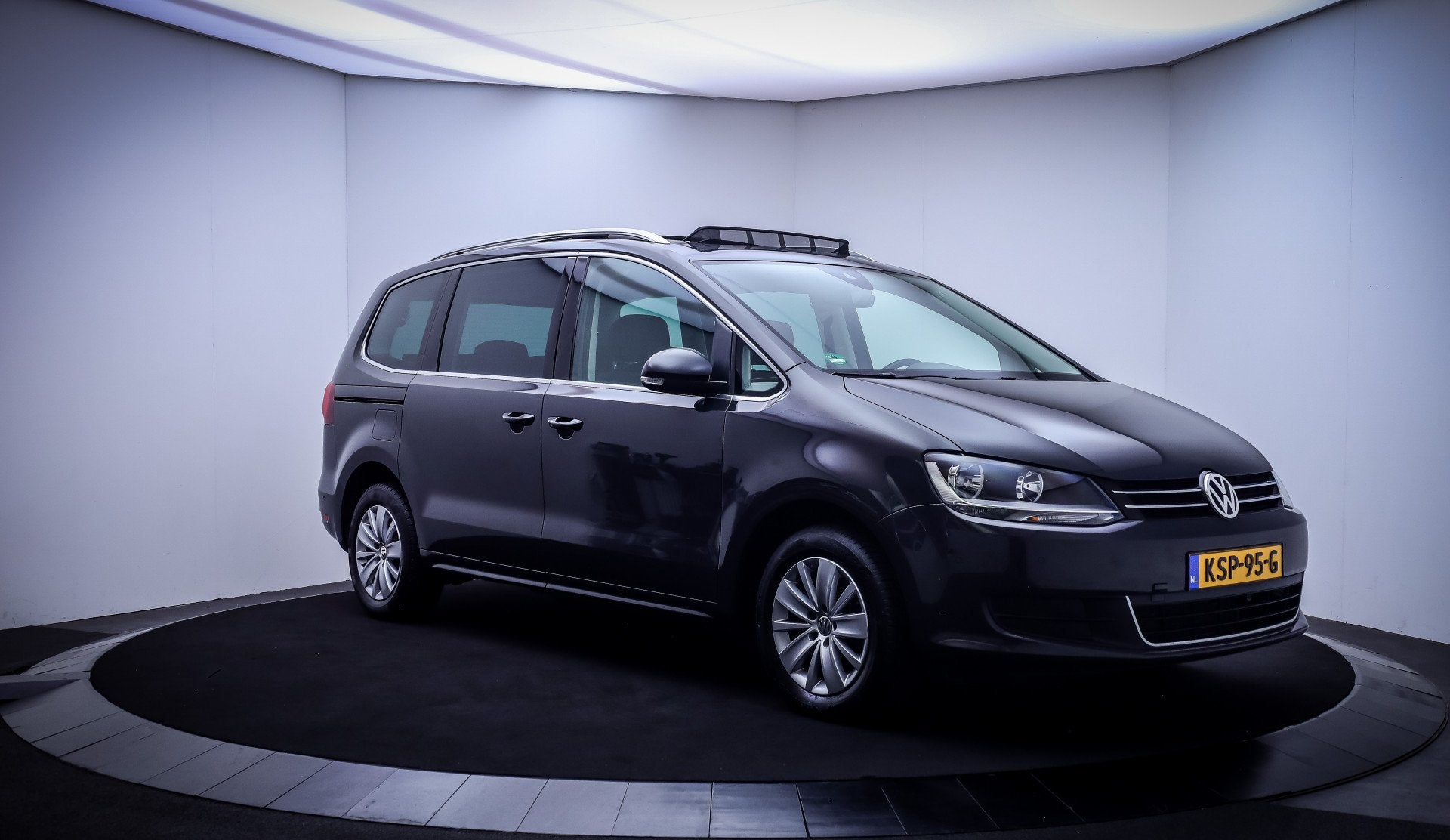 Volkswagen Sharan 1.4 TSI Dsg 7p COMFORTLINE PANO | ACC | NA, Gebruikt, Zwart, 4 cilinders, 150 pk