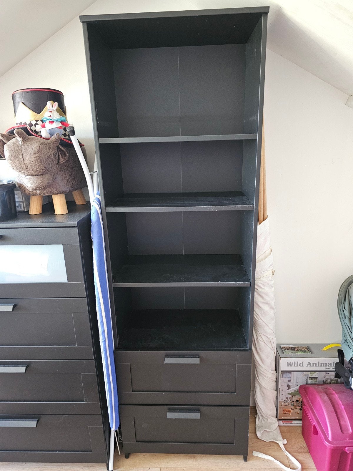 Zwarte Boekenkast met Lades - IKEA Brimnes, Ophalen, Met plank(en), Gebruikt, Modern, Functioneel