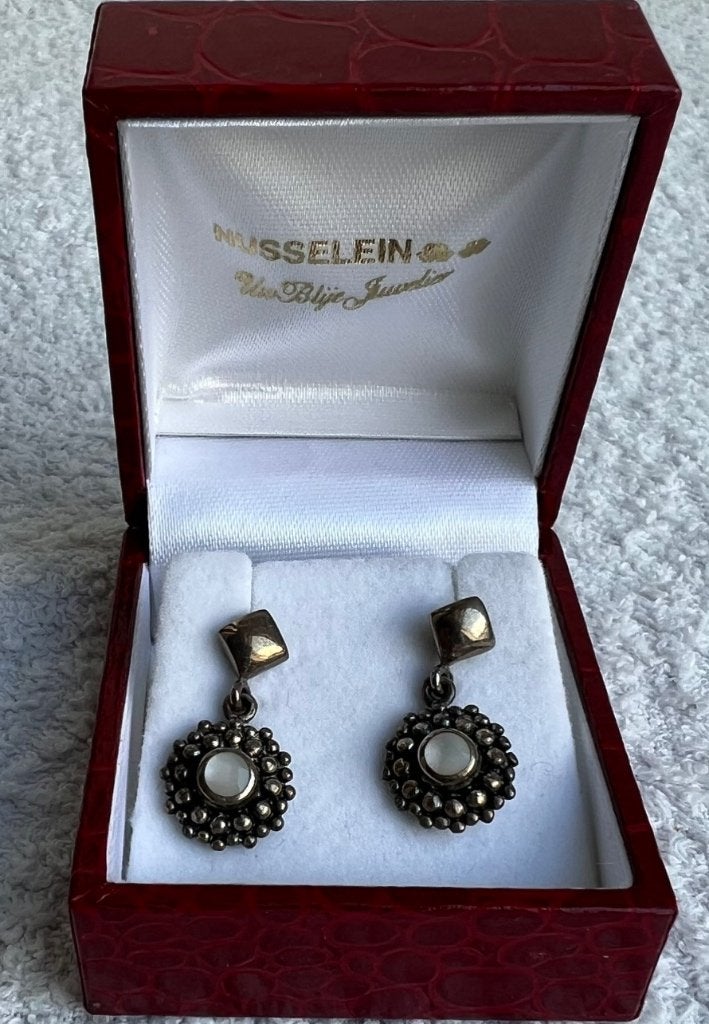 Zilveren oorbellen nieuw in doosje, Hangers, Nieuw, Ophalen of Verzenden, Zilver