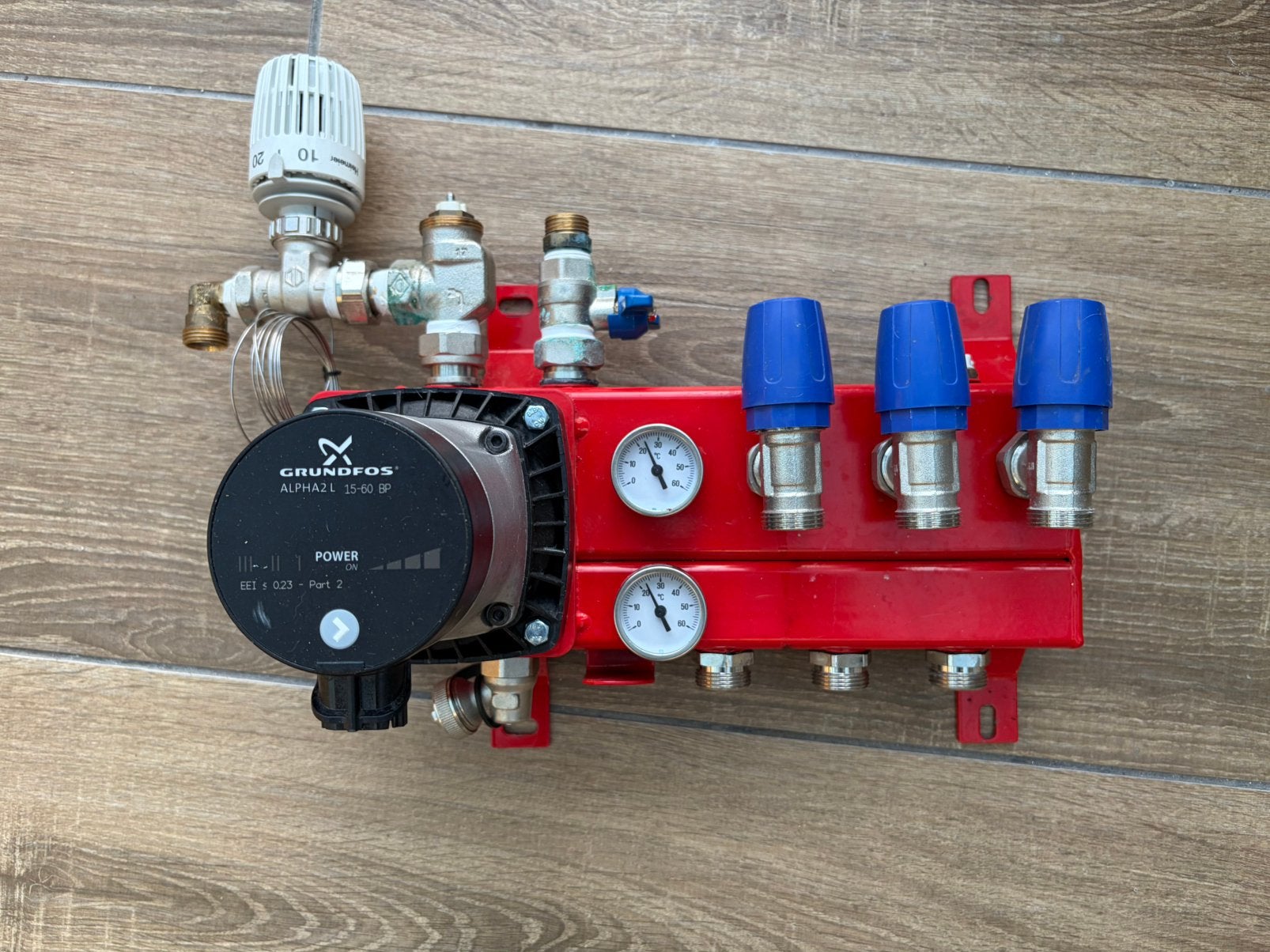 LTV Verdeler vloerverwarming (3 groepen), Doe-het-zelf en Verbouw, Verwarming en Radiatoren, Ophalen, Gebruikt, Minder dan 30 cm