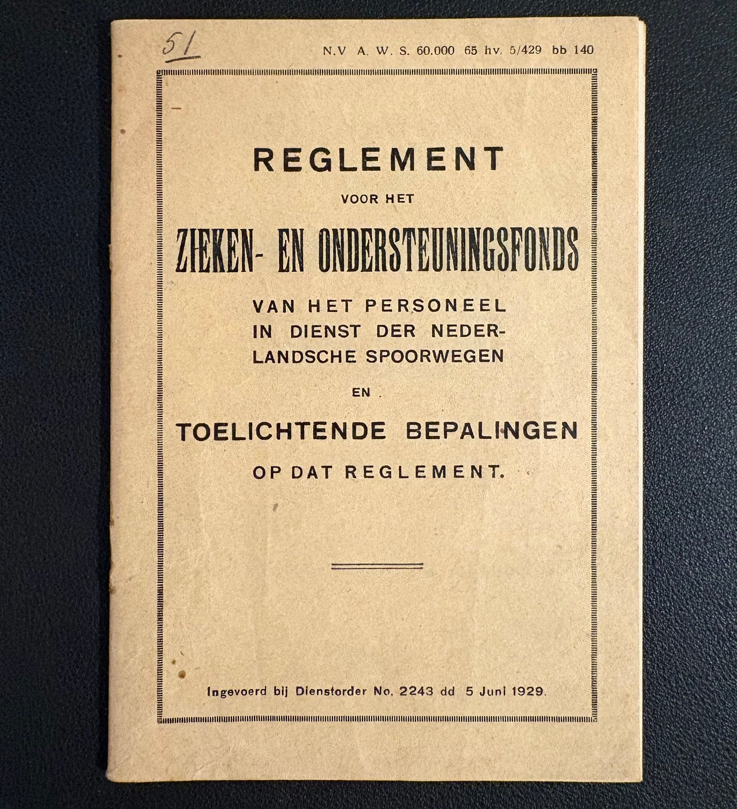 Reglement zieken- en ondersteuningsfonds personeel NS (1929), Ophalen of Verzenden, Zo goed als nieuw, Trein, Boek of Tijdschrift