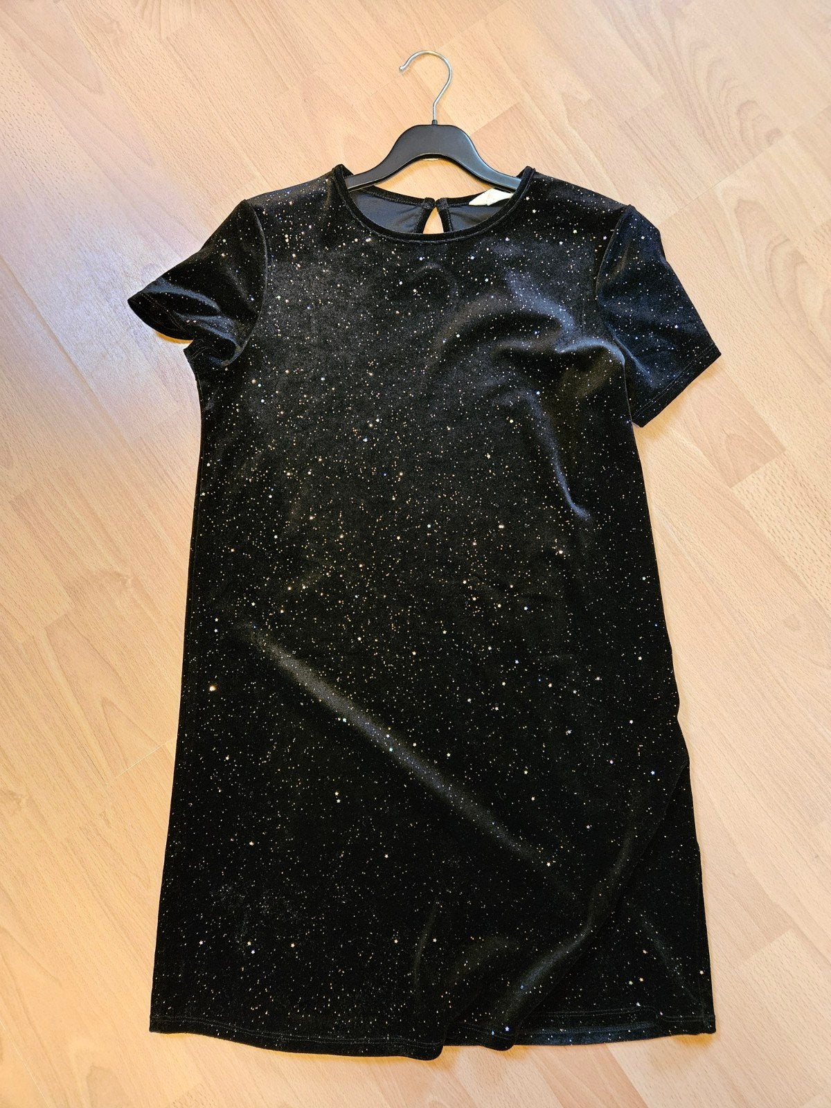 Feestelijke jurk zwart met glitter maat 170, Ophalen, Meisje, H&M, Zo goed als nieuw
