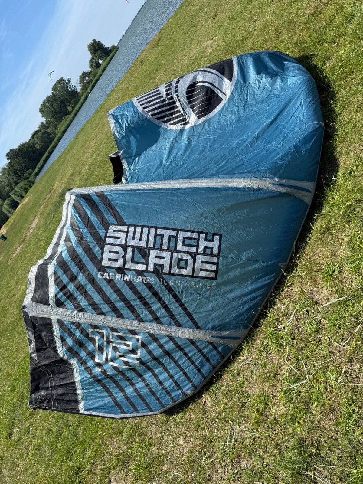 Cabrinha Switchblade 12 meter, Watersport en Boten, Kitesurfen, Geen board, Ophalen of Verzenden, Zo goed als nieuw, 12 m²