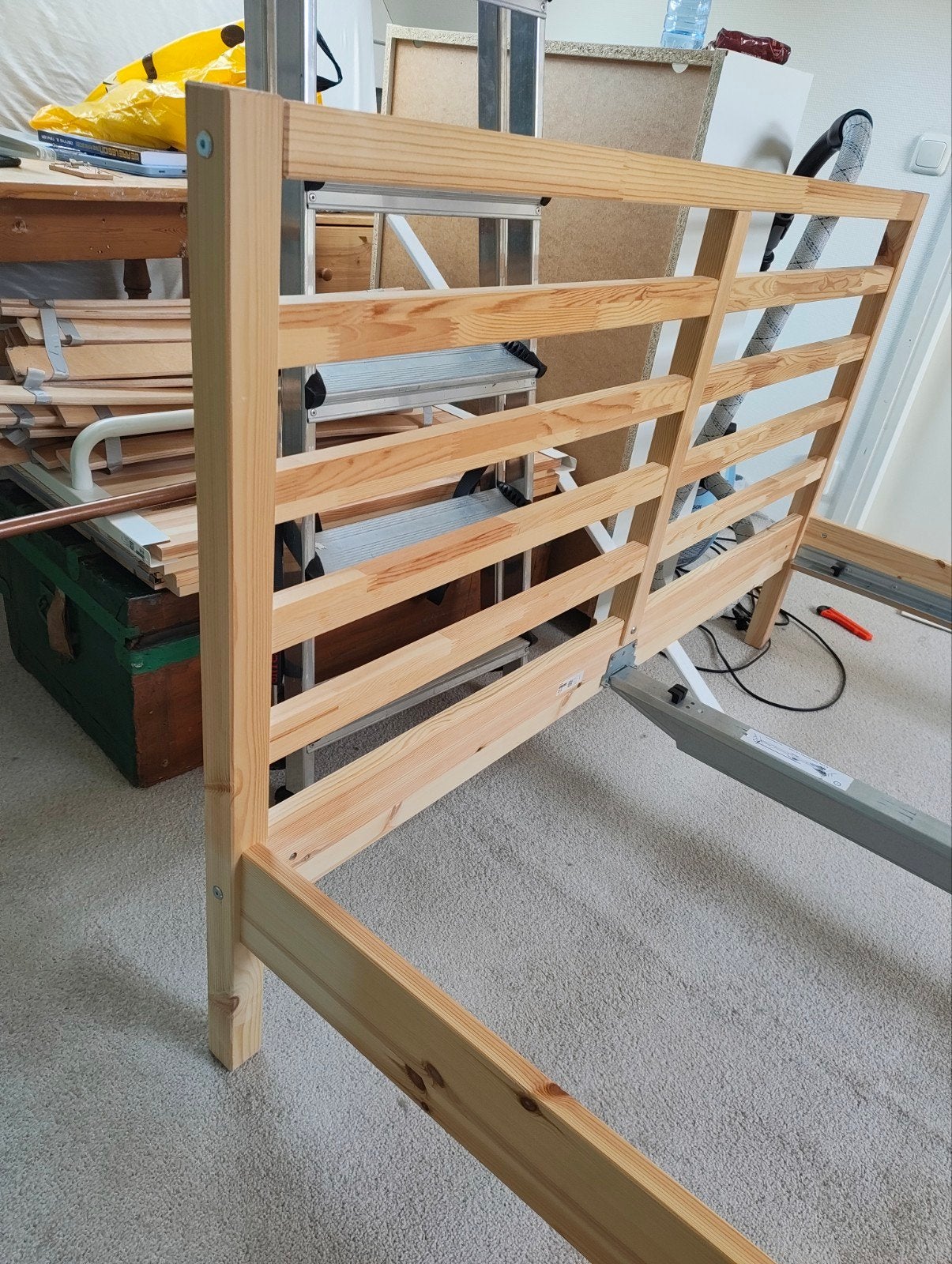 Houten bedframe 140x200 cm - Zo goed als nieuw, Huis en Inrichting, Ophalen, Overige kleuren, Tweepersoons, 140 cm