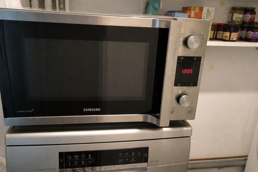Samsung combimagnetron MC457TGRCSR, Witgoed en Apparatuur, Magnetrons, Ophalen, Combimagnetron, Hete lucht, Zo goed als nieuw