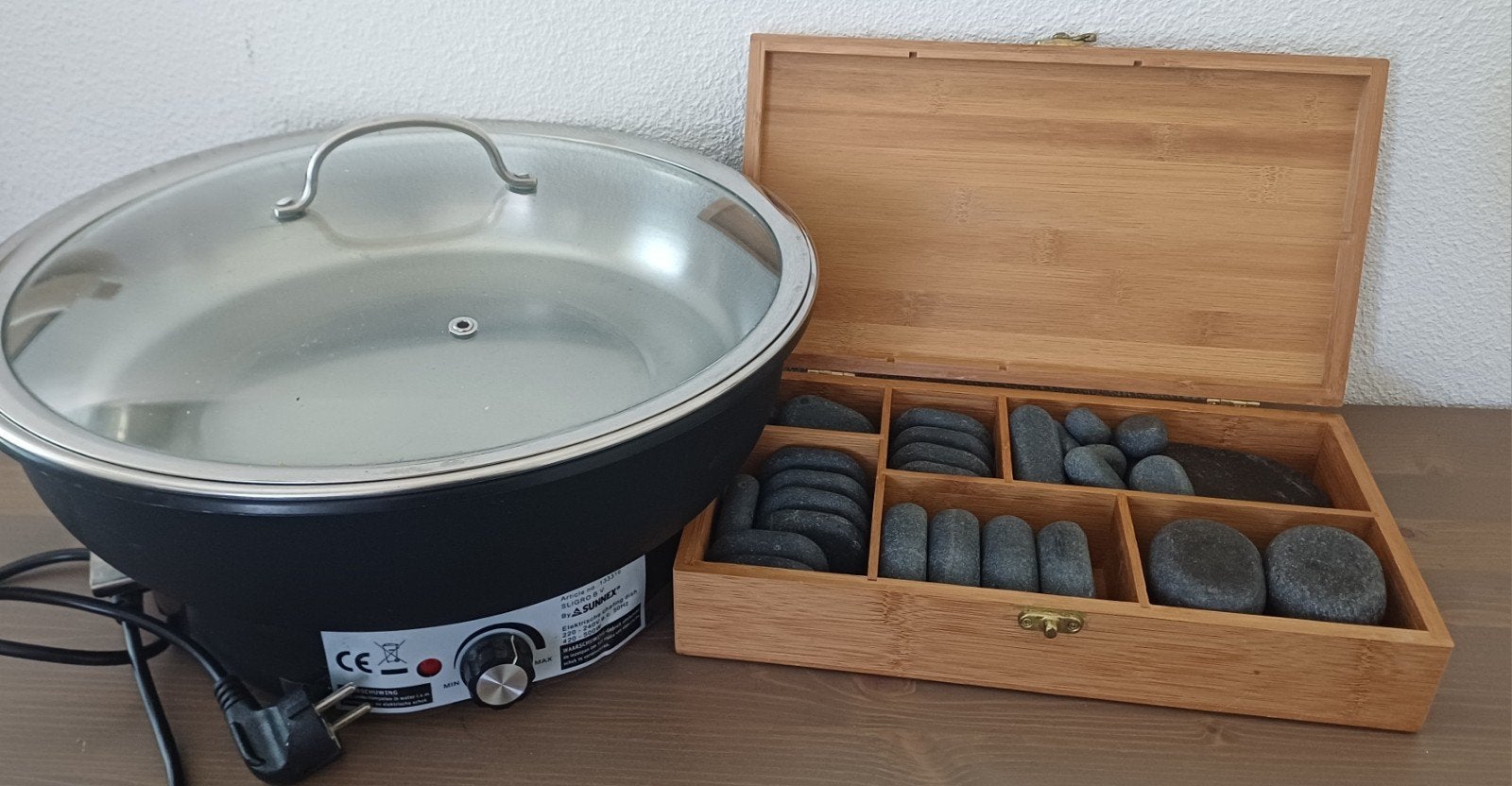 Hot stone massage set. Verwarmer met  45 stenen., Ophalen, Zo goed als nieuw, Hotstone