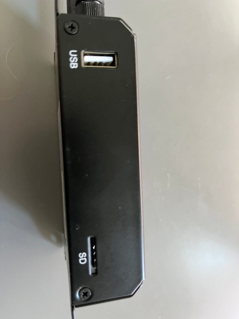 Foto 4 van MEGASAT Wireless Router MEG-R101-01 | 12V