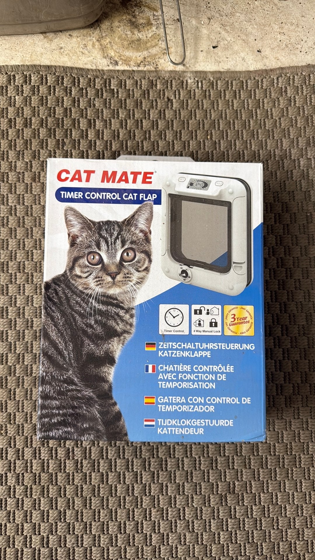 Cat Mate Timer Control Kattenluik Nieuw in doos, Dieren en Toebehoren, Ophalen, Zo goed als nieuw