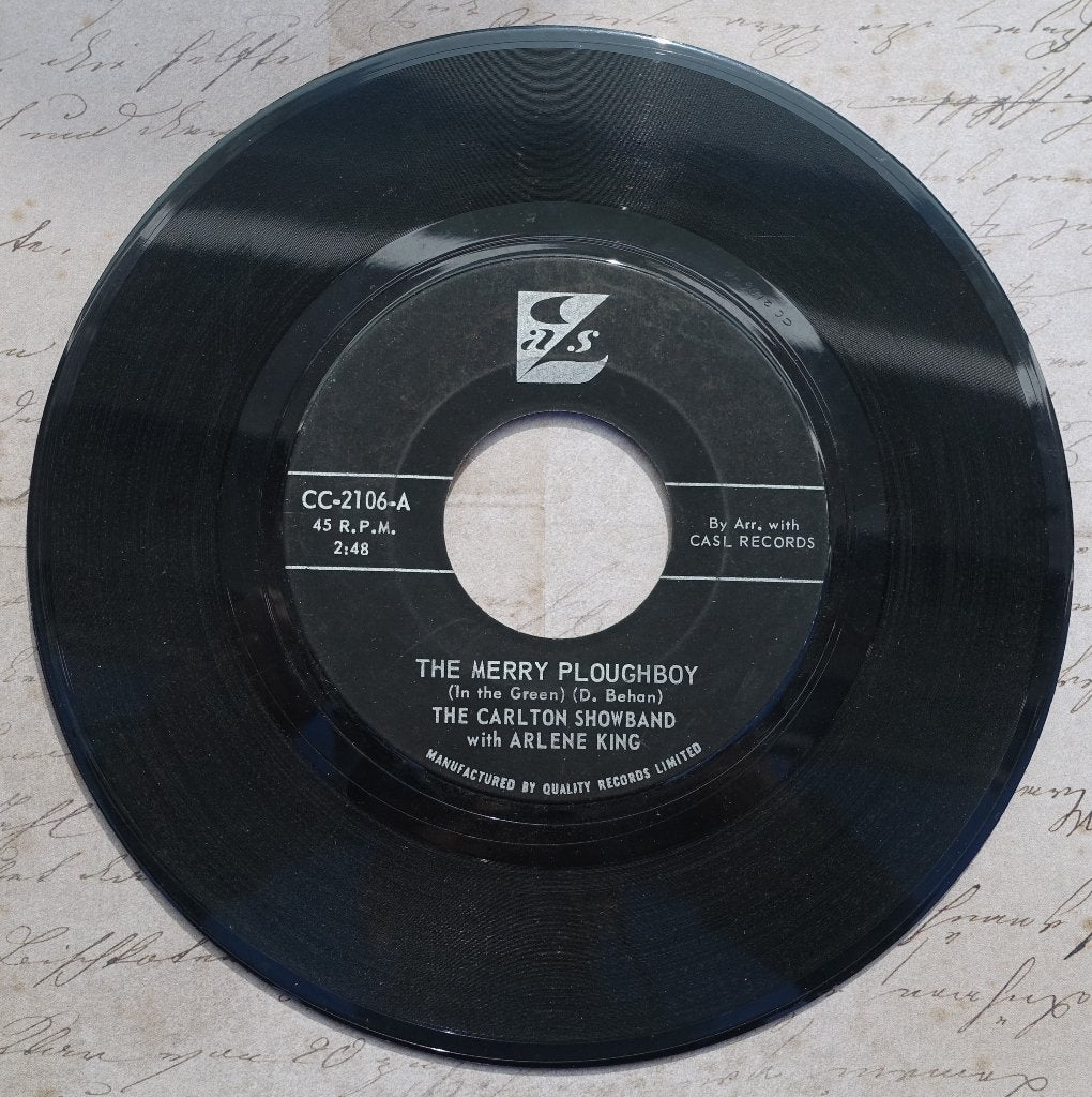 The Carlton Showband - The Merry Ploughboy ( 7'' vinyl ), Cd's en Dvd's, Gebruikt, Wereldmuziek, 7 inch, Ophalen of Verzenden