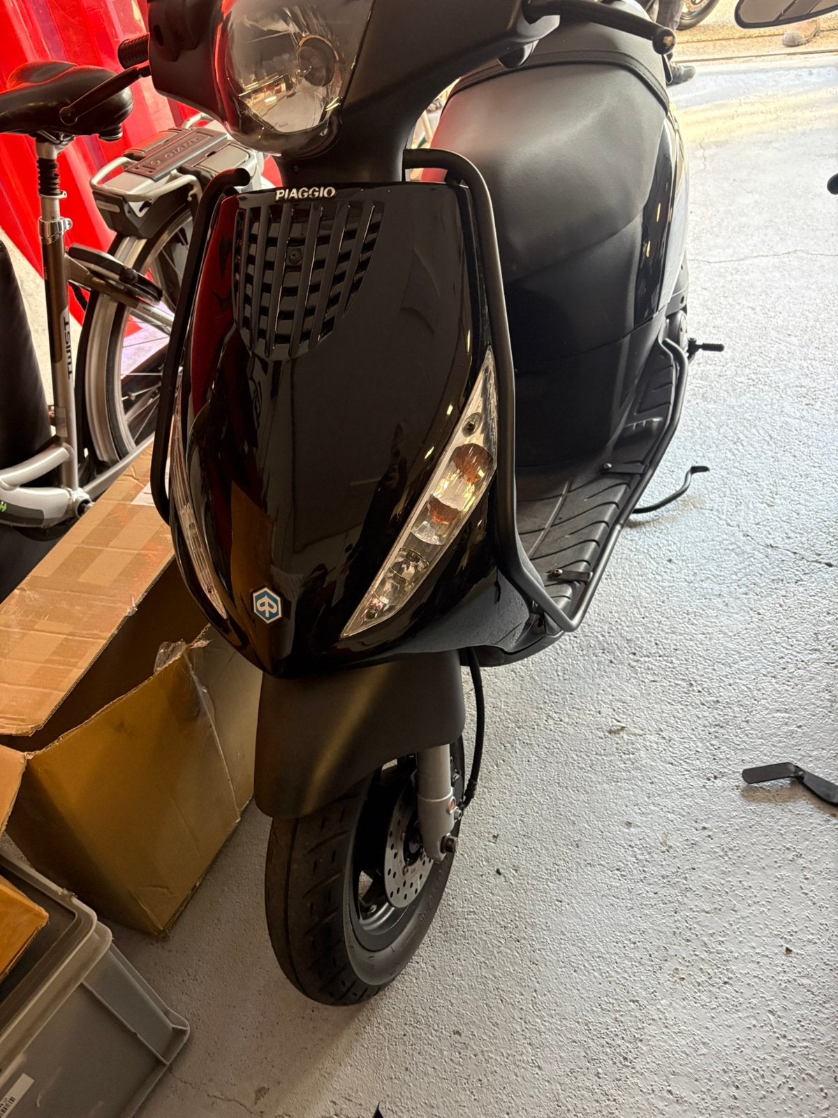 Piaggio Zip 4t, Ophalen, Zo goed als nieuw, Overige typen, Piaggio