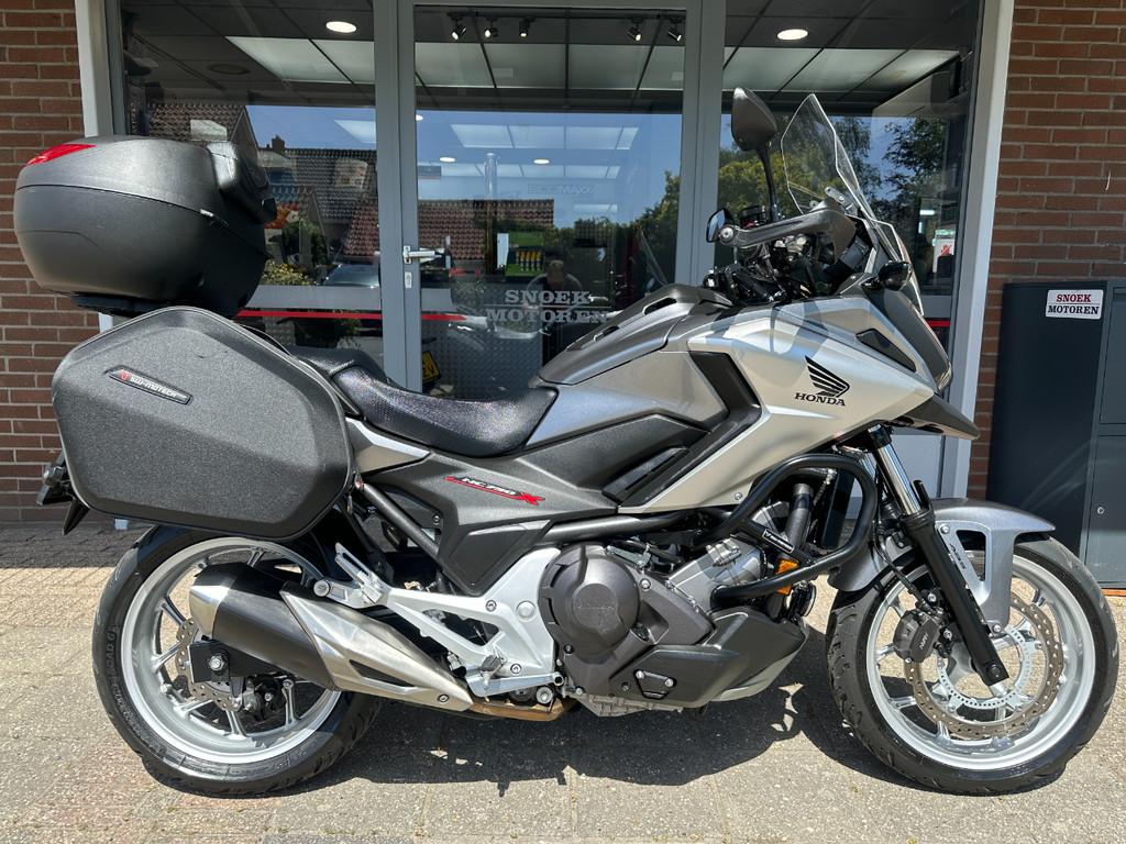 Honda NC750X DCT Automaat (bj 2016), Auto's, Honda, 750 cc, Gebruikt, Overige modellen, Overige carrosserieën