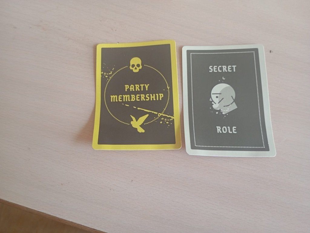 Te koop: Secret Hitler-kaart – €25 of 25 kaassouffles, Ophalen of Verzenden, Gebruikt