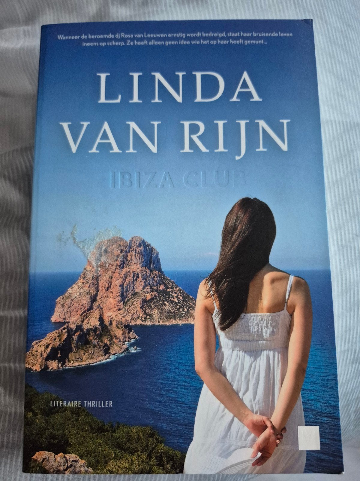 linda van Rijn -Ibiza club, Boeken, Linda van Rijn, Ophalen of Verzenden, Zo goed als nieuw, Nederland