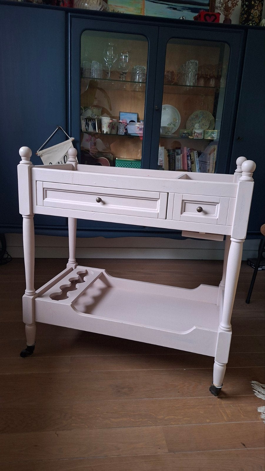 Vintage roze theewagen/serveerwagen met lade, Antiek en Kunst, Ophalen