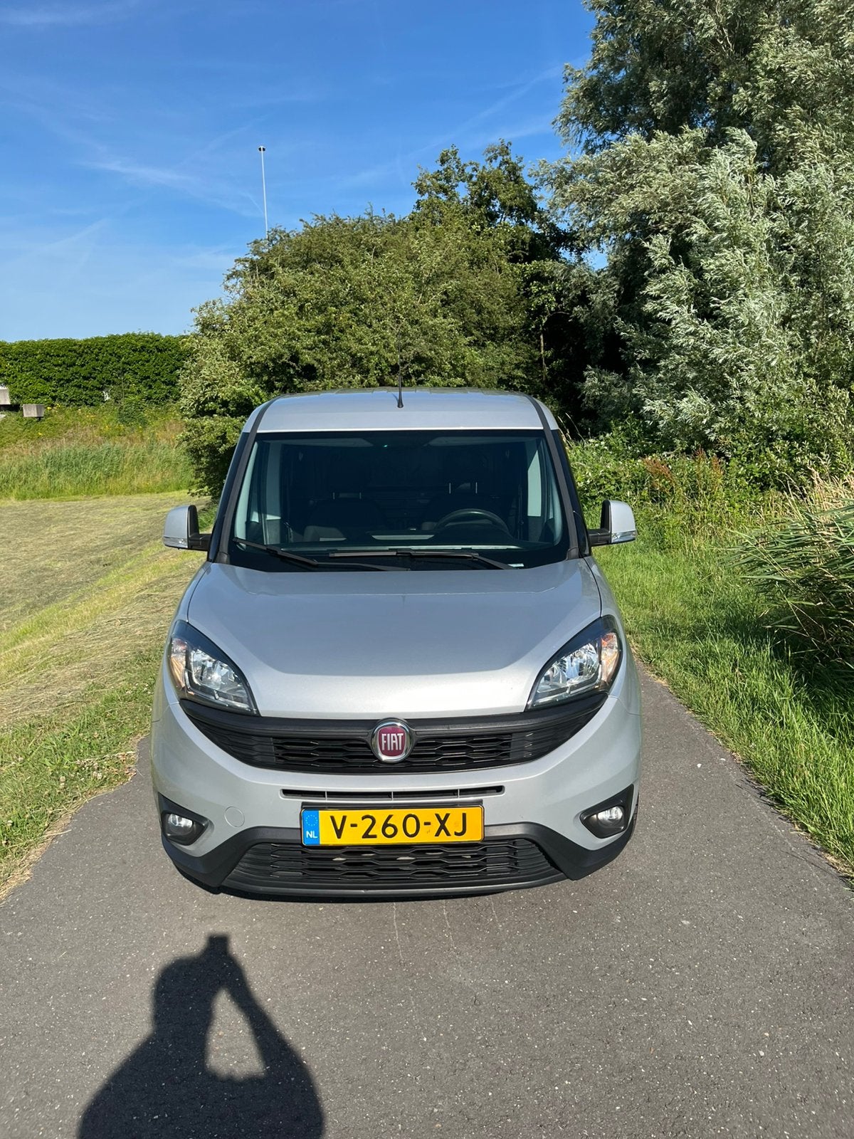 Fiat Doblo cargo 1.3. MJ L2H1 Maxi SX 70KW 2019, Auto's, Parkeersensor, Stof, Origineel Nederlands, Dealer onderhouden