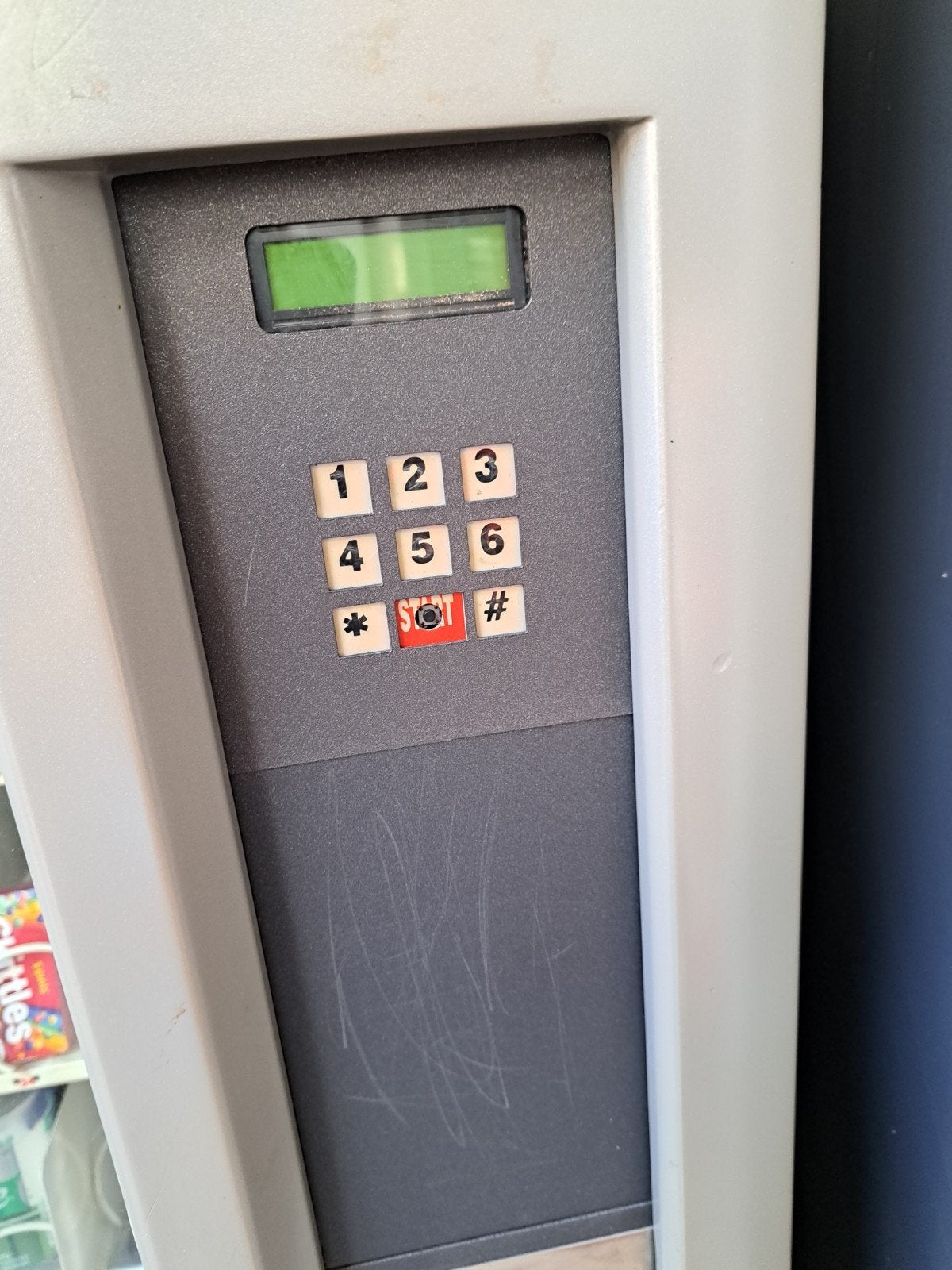 fris / snack automaat gekoeld, Ophalen, Gebruikt