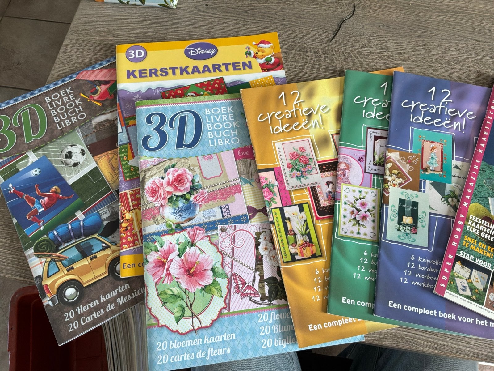 Grote collectie knutselboeken en knipvellen, Hobby en Vrije tijd, Kaarten | Zelf maken, Ophalen of Verzenden, Gebruikt, Kerst
