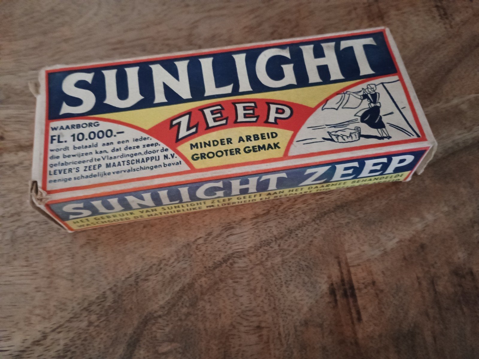 Oude kartonnen verpakking met Sunlight zeep, Ophalen of Verzenden