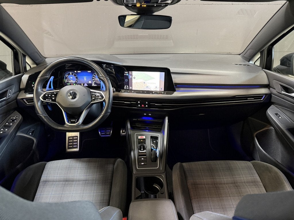Volkswagen Golf 1.4 eHybrid GTE | SOH 97% | Panoramadak | IQ, Stof, Gebruikt, 4 cilinders, Zwart