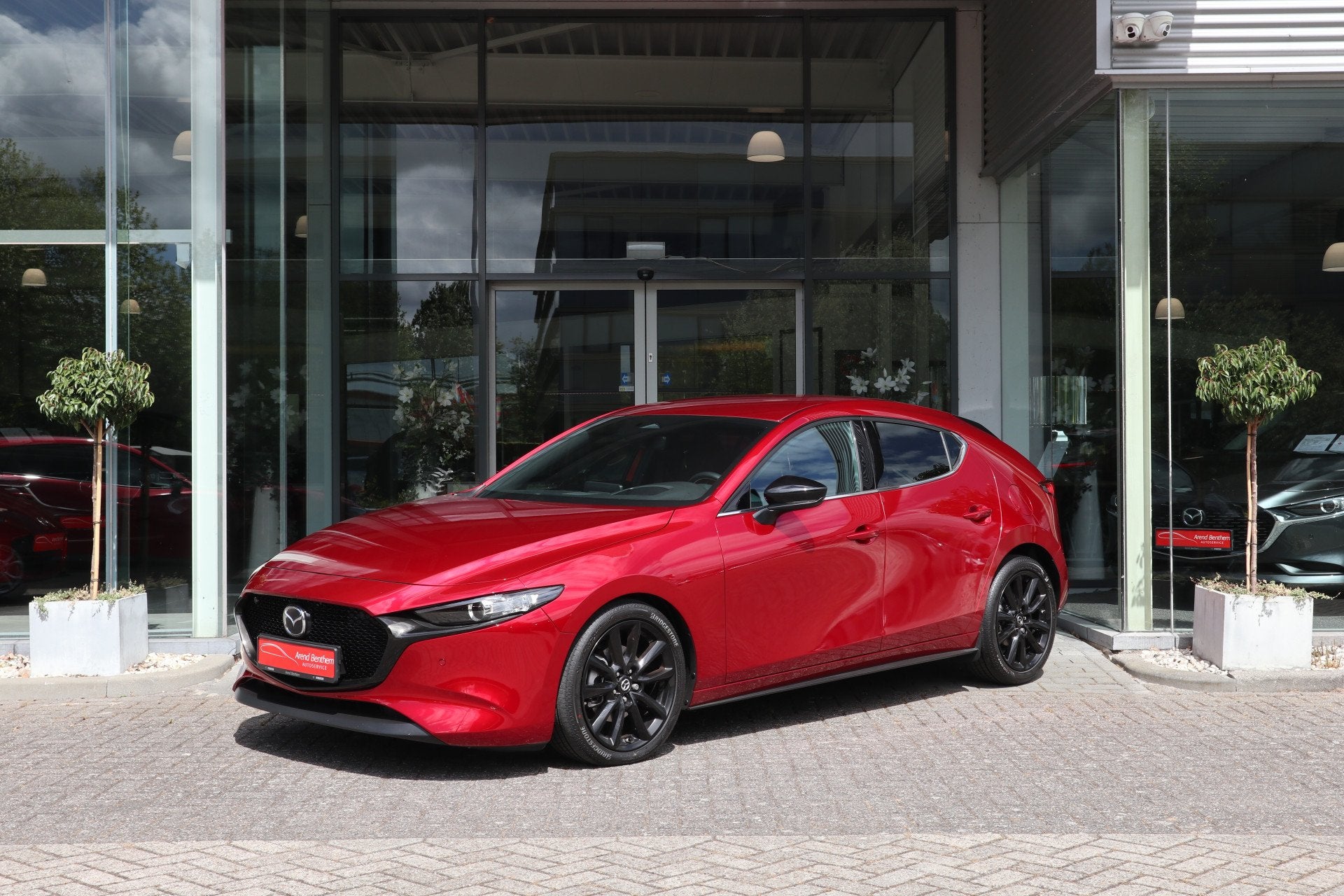 Mazda 3 2.0 e-SkyActiv-G M Hybrid 150 Homura Camera / Head-u, Auto's, Mazda, Stof, Gebruikt, 4 cilinders, Origineel Nederlands