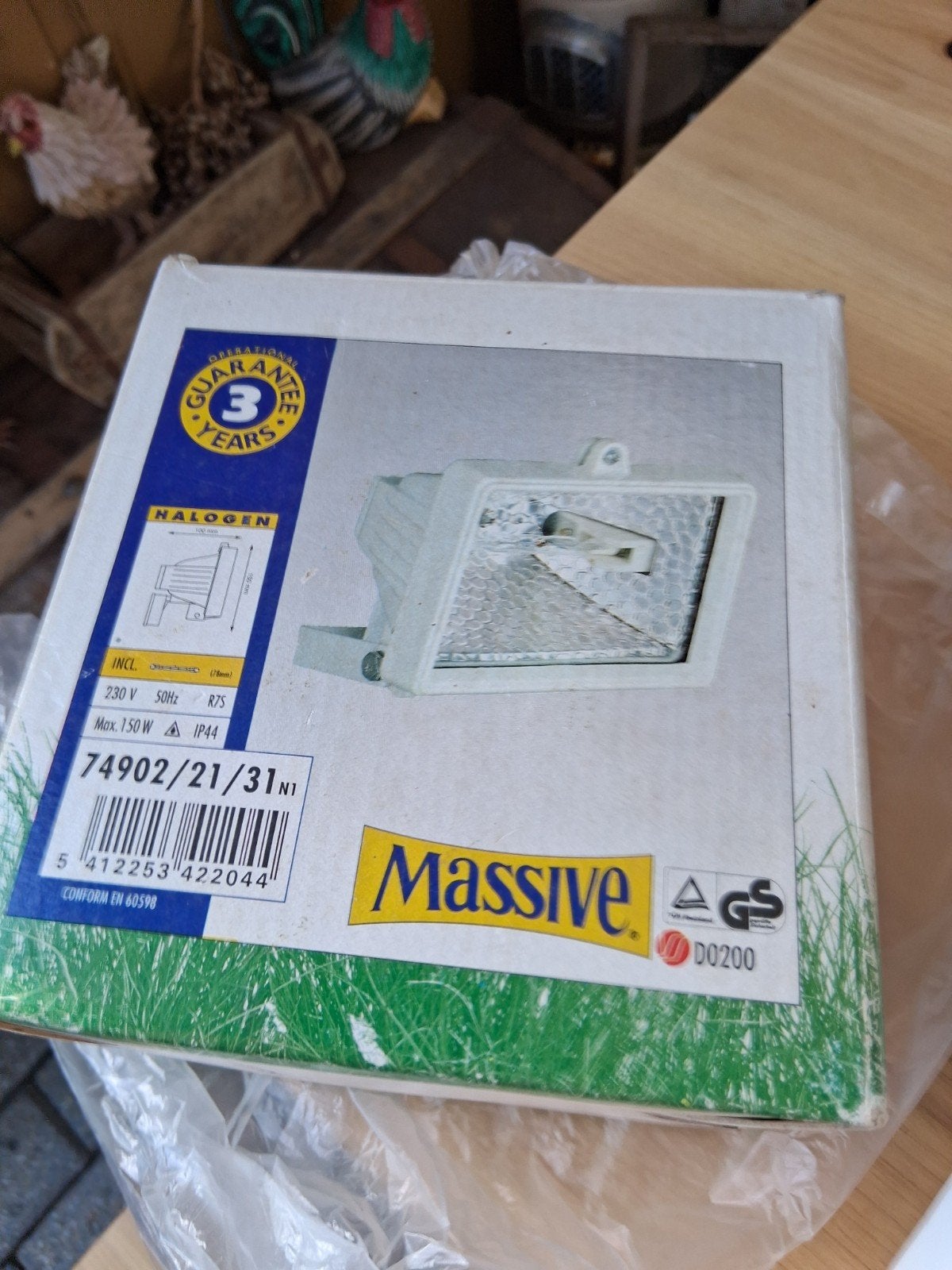 Massive Halogeen Buitenlamp 150W - Nieuw in doos, Ophalen, Nieuw, Modern