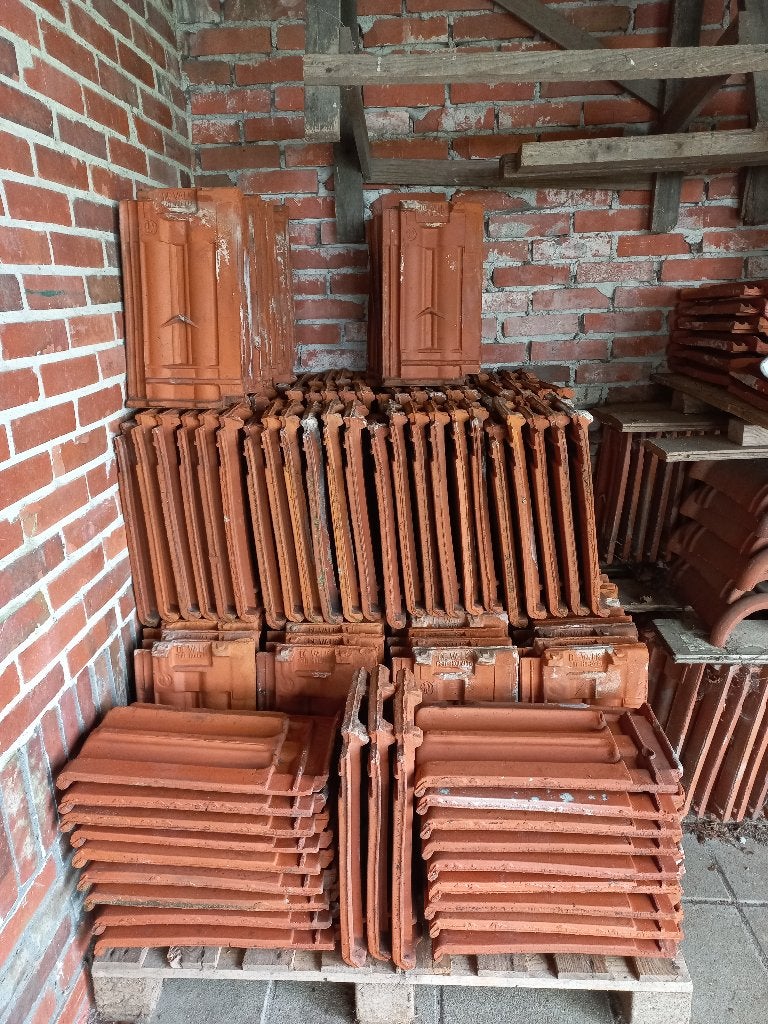Vlakke Mulden dakpannen De Valk, gebruikt, Ophalen, Gebruikt, Steen of Klei, 5 tot 10 m²