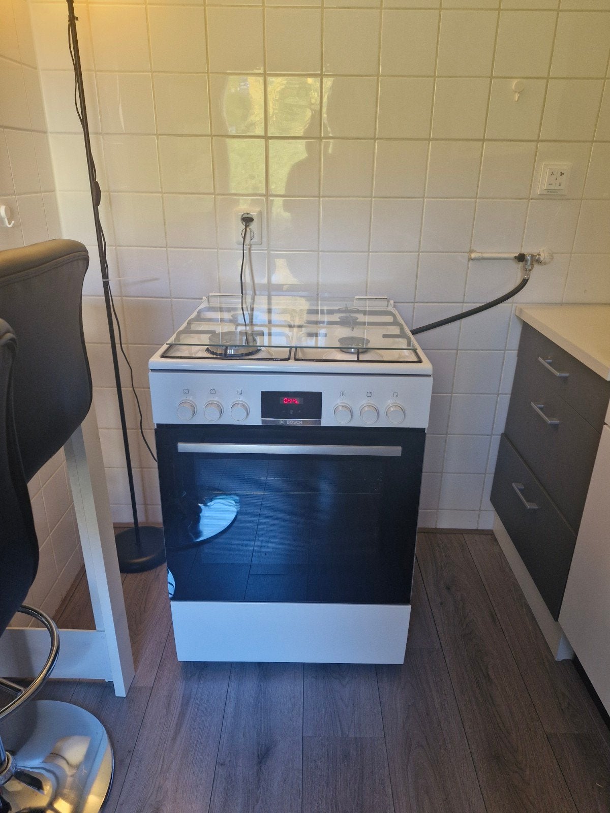 Gasfornuis wit Bosch, Witgoed en Apparatuur, Ophalen, 4 kookzones, Zo goed als nieuw, Gas
