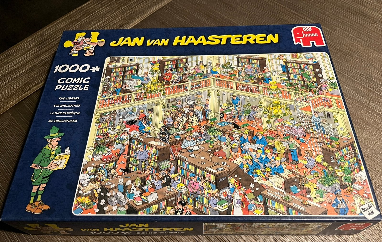 Jan van Haasteren the library 1000 stukjes (evt.ruilen), Hobby en Vrije tijd, Ophalen of Verzenden, 500 t/m 1500 stukjes, Zo goed als nieuw