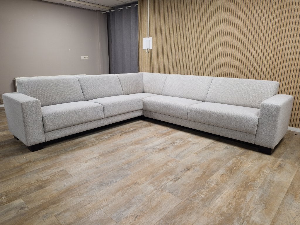 Zeer Mooi Groot Wit Hoekbank, Info@banxtel.nl, Gebruikt, Overige maten, Hoekbank