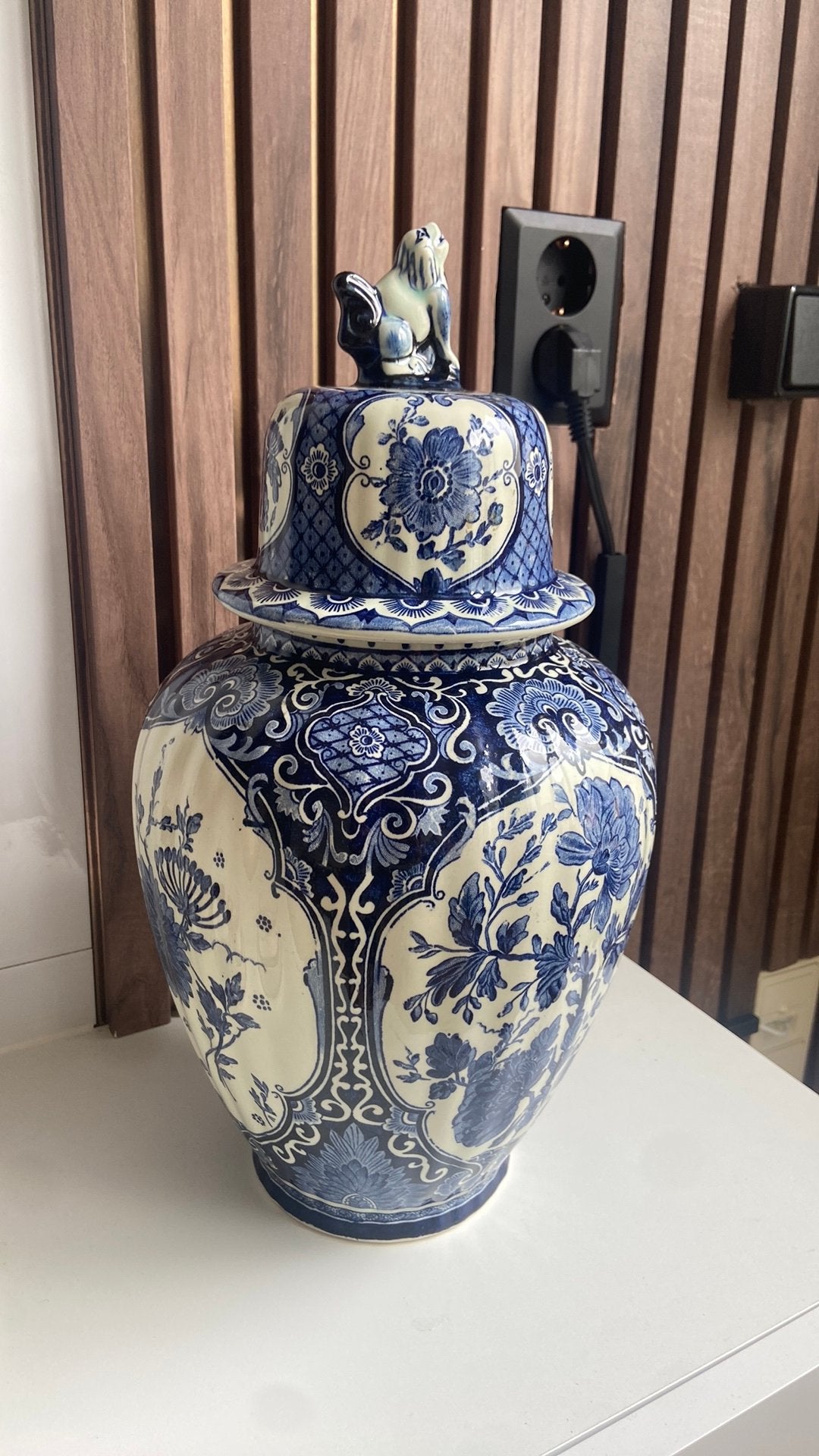 Vintage Blue and White Dutch Delft Urn by Boch Royal Sphinx, Ophalen of Verzenden