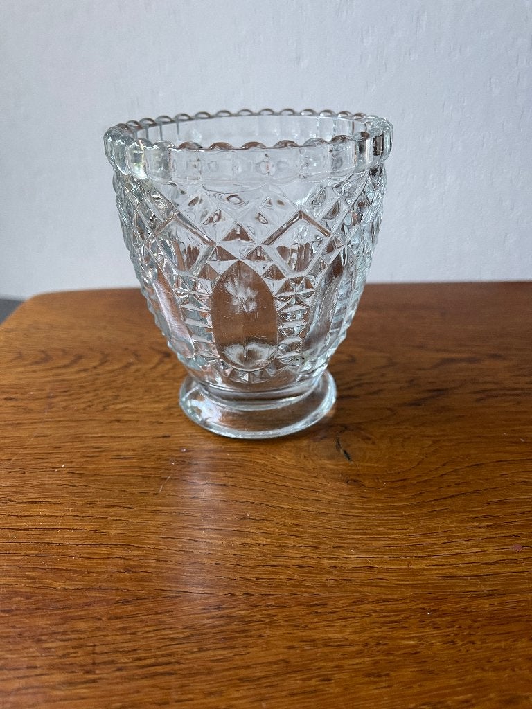 "Vaasje/Windlicht" van Glas 'Bewerkt' Curiosa Puntgaaf, Overige kleuren, Nieuw, Ophalen of Verzenden, Glas