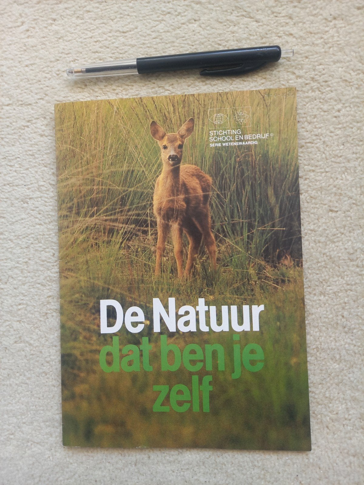 DE NATUUR DAT BEN JE ZELF - School en Bedrijf 1982, Verzenden, 1980 tot heden, Tijdschrift