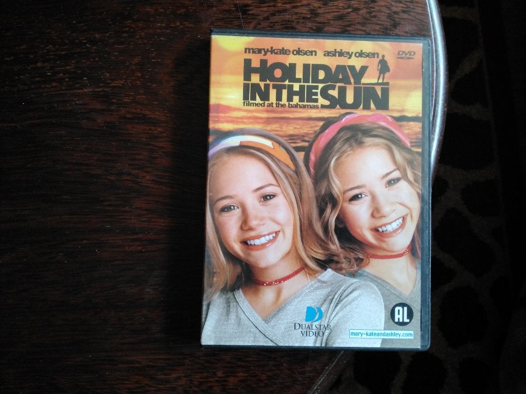 Holiday in the sun, origineel, Alle leeftijden, Ophalen of Verzenden, Zo goed als nieuw, Romantische komedie