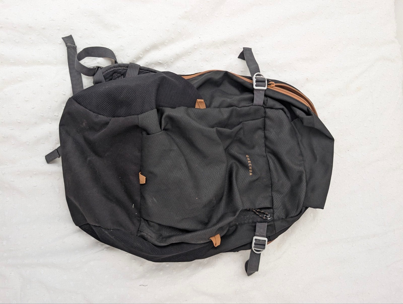 Quechua rugzak - Ideaal voor trekking en reizen, Sieraden, Tassen en Uiterlijk, Tassen | Rugtassen, Gebruikt, 25 tot 40 cm, Ophalen of Verzenden