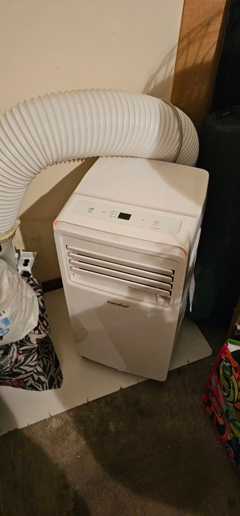 Goedwerkende Comfee mini Airco 9000btu, Witgoed en Apparatuur, Airco's, Ophalen, Mobiele airco, Minder dan 60 m³, 3 snelheden of meer