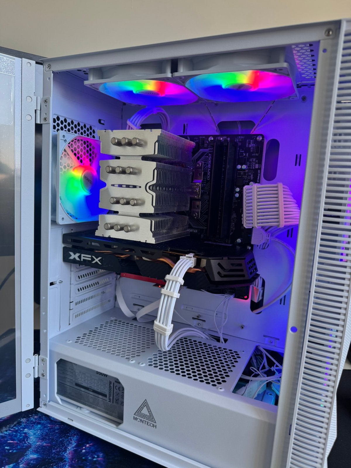 RGB Game PC / i7 / RX580 8GB / 16GB RAM / 512GB SSD, Ophalen, Zo goed als nieuw, Gaming, SSD