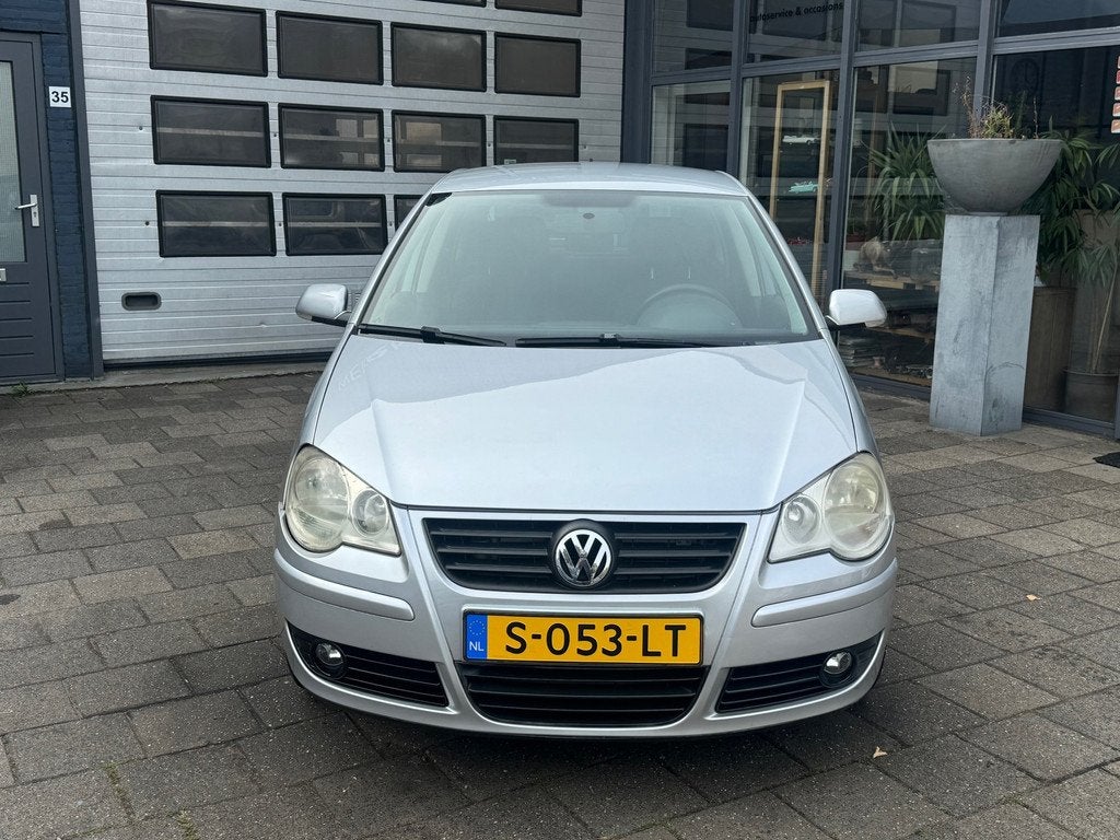 Volkswagen Polo 1.2-12V Trendline | Airco | Cruise | PDC | 5, Voorwielaandrijving, 540 kg, 1198 cc, Bedrijf