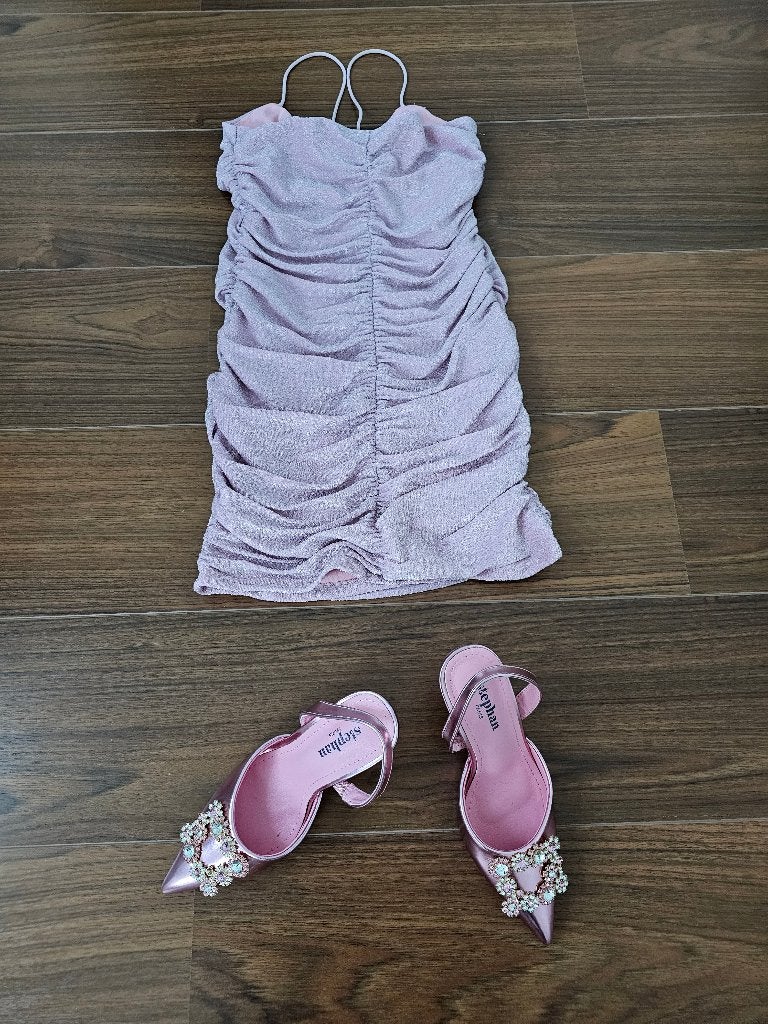Shein kort glitter jurkje maat 34 + hakken maat 36 roze, Kleding | Dames, Verzenden, Zo goed als nieuw, Roze, Maat 34 (XS) of kleiner