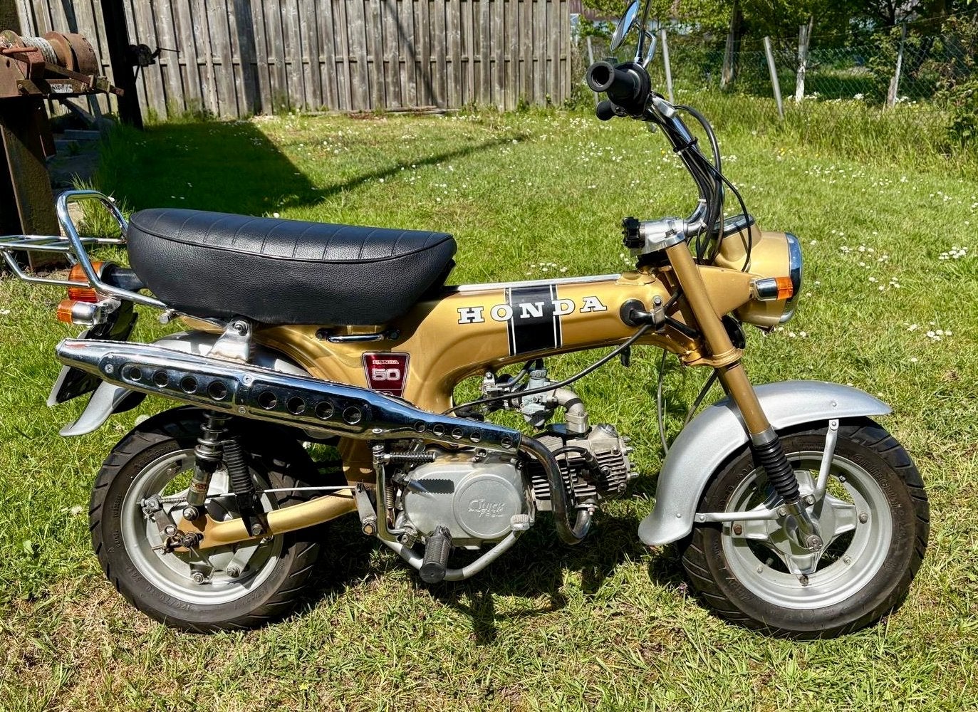 Honda ST50 Dax 1976 met NL motorkenteken, Motoren, Gebruikt, 108 cc, 11 kW of minder, Handgeschakeld