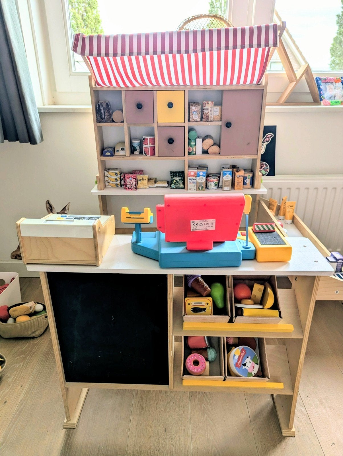 Houten speelgoed winkeltje met heel veel accessoires, Ophalen