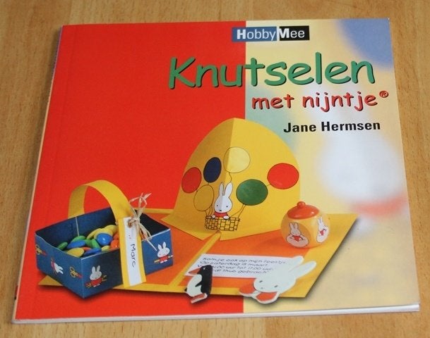 Knutselen Met Nijntje - Hermsen -   hm9879, Ophalen of Verzenden, Gelezen, Overige onderwerpen, Geschikt voor kinderen