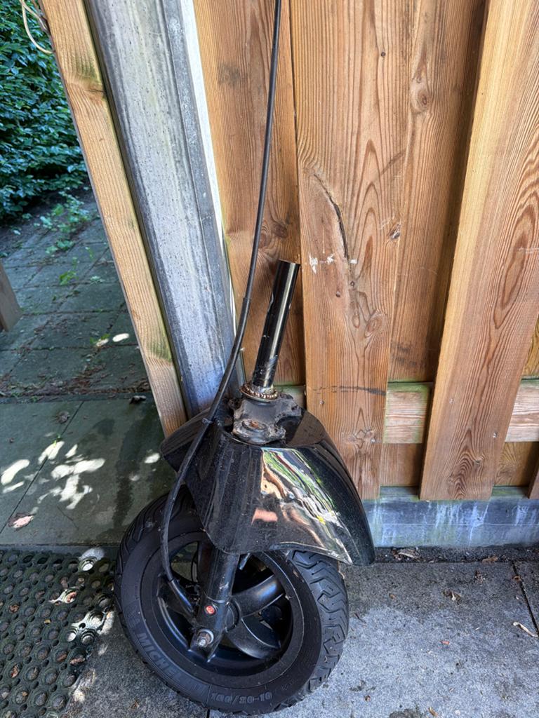 Piaggio Zip voorwiel met kap, Ophalen, Gebruikt, Kap, Piaggio